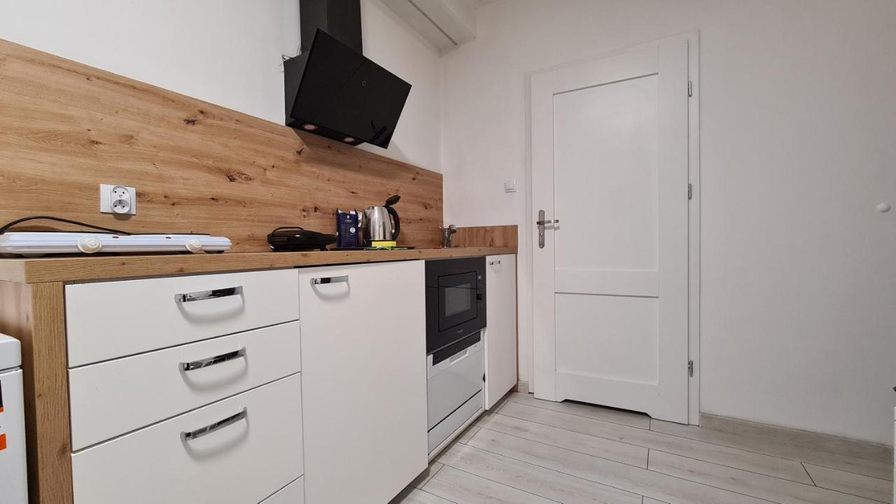 Ferienwohnung Studio I Pokoje I Pokoje Z Lazienkami Danzig Exterior foto