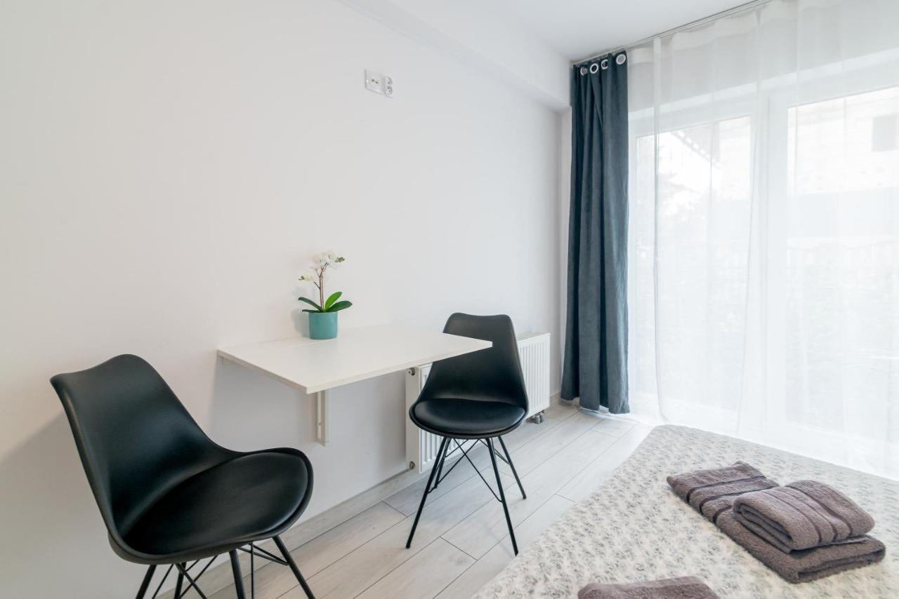 Ferienwohnung Studio I Pokoje I Pokoje Z Lazienkami Danzig Exterior foto