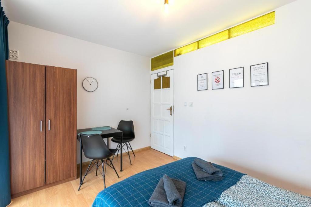 Ferienwohnung Studio I Pokoje I Pokoje Z Lazienkami Danzig Exterior foto